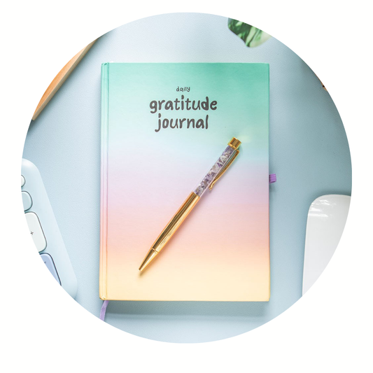 Dankbaarheid dagboek met amethist pen